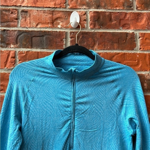 Moving Comfort Womens Large Blue Quarter Zip Long Sleeve Pullover Active Top - Picture 2 of 9